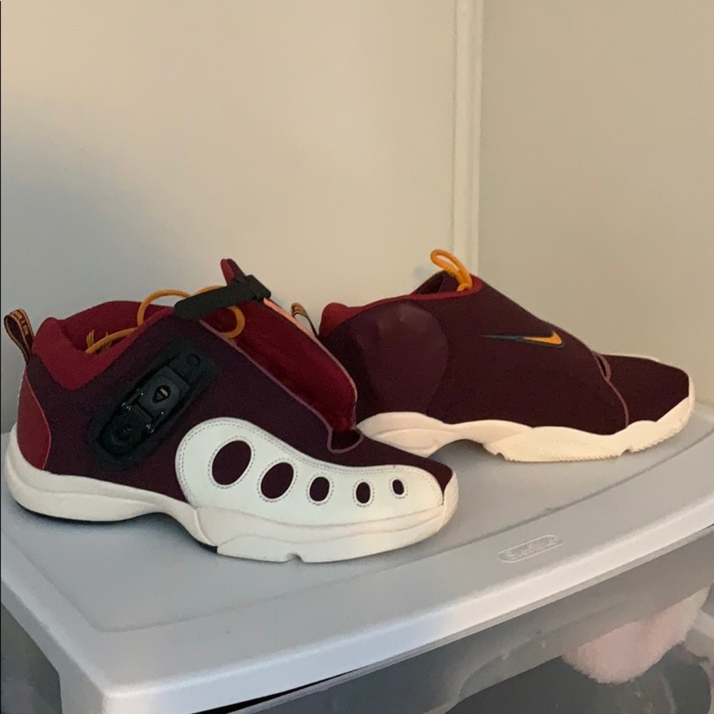 Gary Payton’s Nike